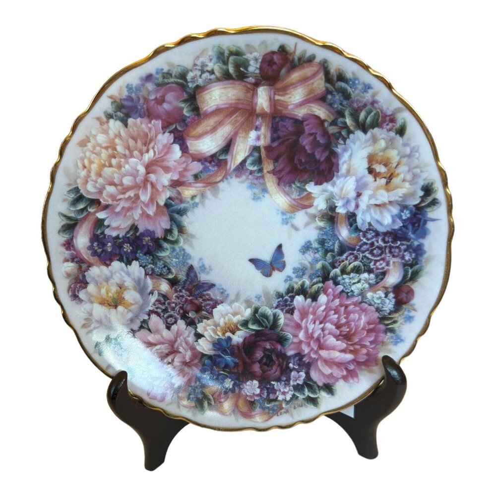 Vintage 1994 Circle of Love Lena Liu collector plate 7.5", number 13397